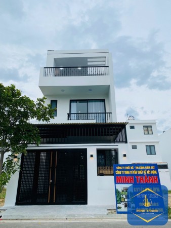 Tổng quan mặt trước căn nhà 100m²